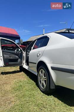 Ліфтбек Skoda Octavia 2007 в 