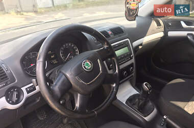 Лифтбек Skoda Octavia 2011 в 