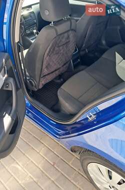 Лифтбек Skoda Octavia 2013 в 