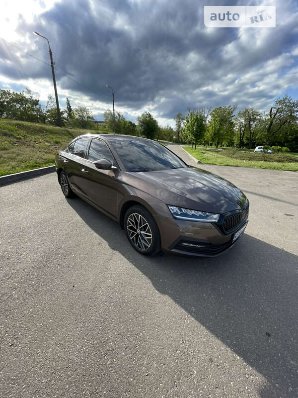 Ліфтбек Skoda Octavia 2020 в Кривому Розі