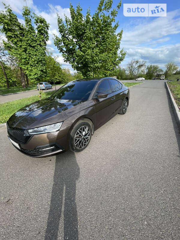 Ліфтбек Skoda Octavia 2020 в Кривому Розі