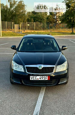 Ліфтбек Skoda Octavia 2010 в Житомирі