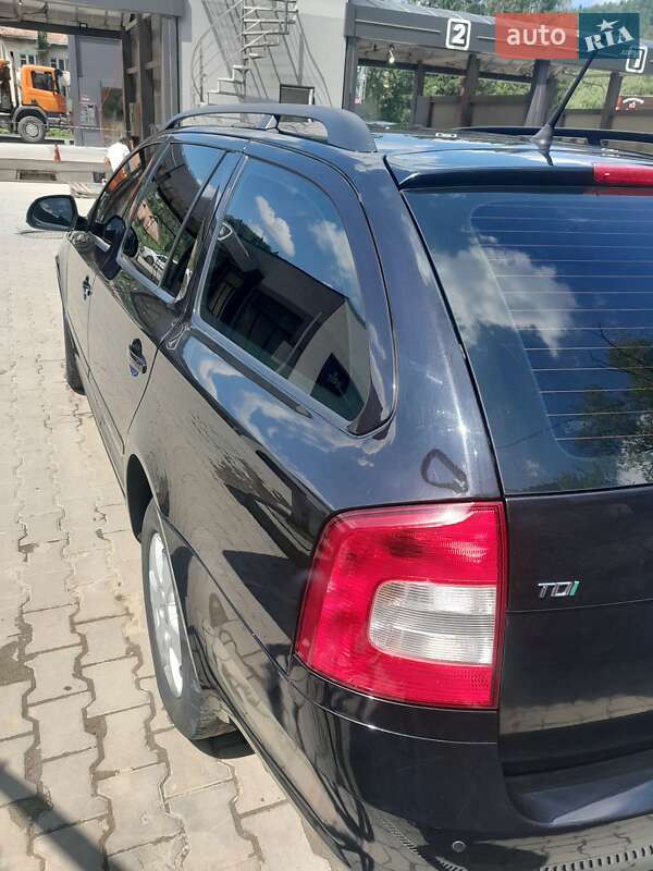 Універсал Skoda Octavia 2011 в Яремчі