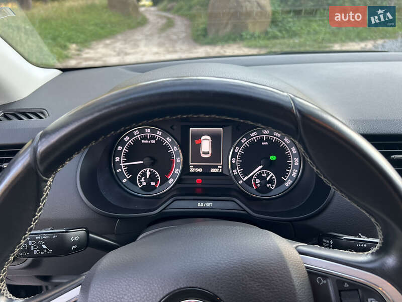 Універсал Skoda Octavia 2015 в Житомирі