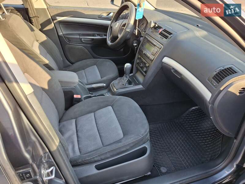 Лифтбек Skoda Octavia 2008 в Львове