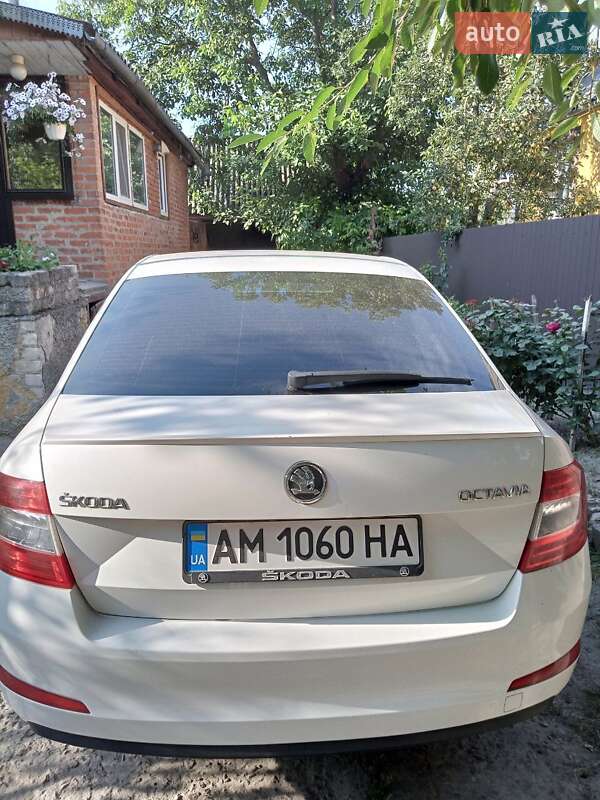 Ліфтбек Skoda Octavia 2013 в Житомирі