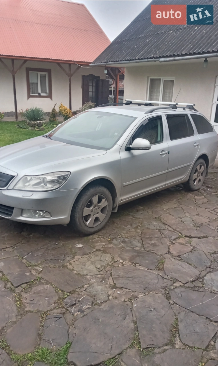 2011 Skoda Octavia - мініатюра 47