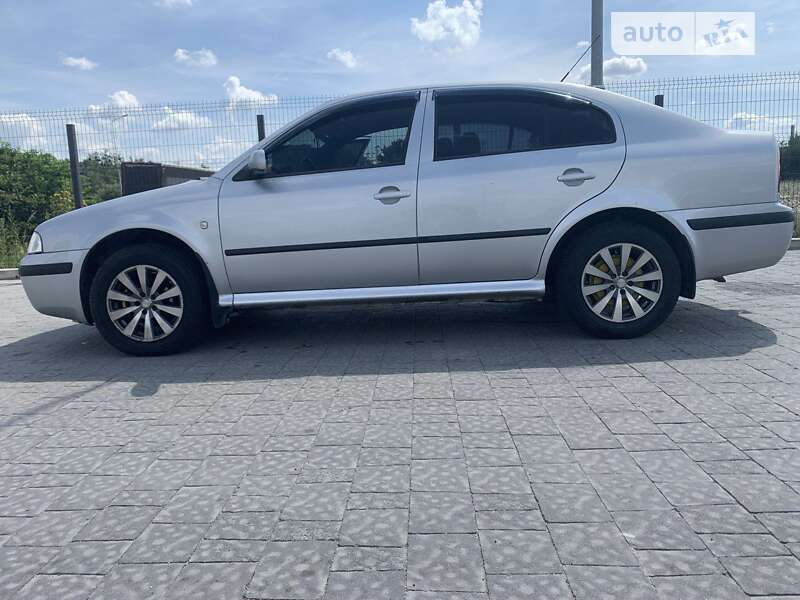 Лифтбек Skoda Octavia 2007 в 