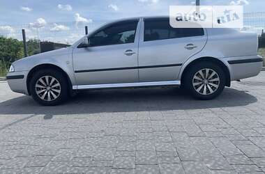 Лифтбек Skoda Octavia 2007 в 