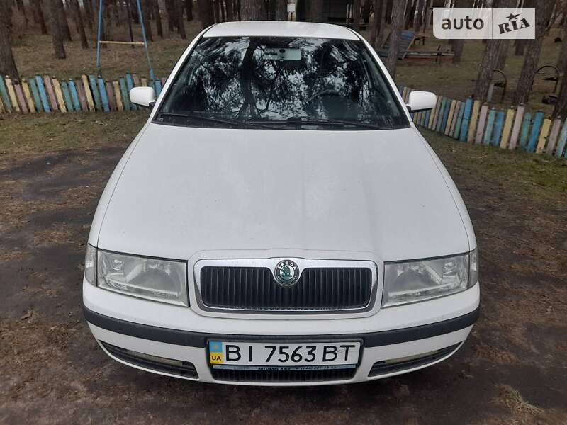 Лифтбек Skoda Octavia 2005 в Миргороде