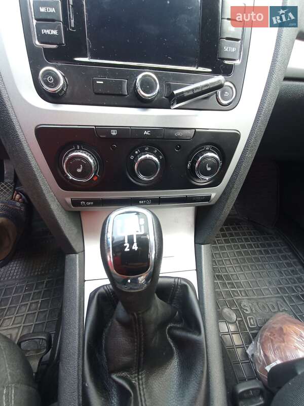 Универсал Skoda Octavia 2012 в Тернополе