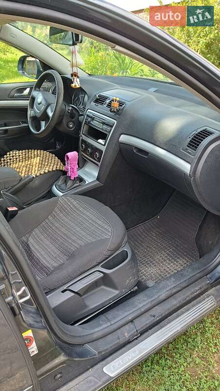 Универсал Skoda Octavia 2009 в Ивано-Франковске