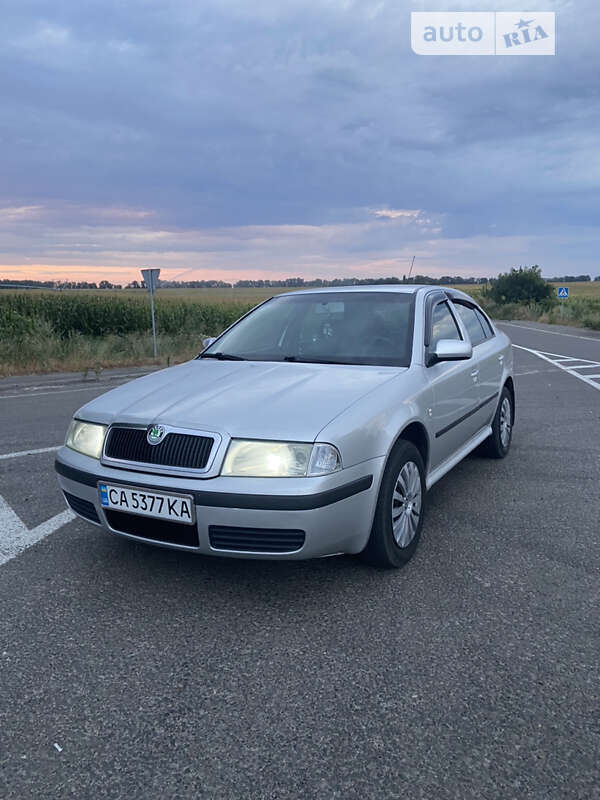 Ліфтбек Skoda Octavia 2006 в Черкасах