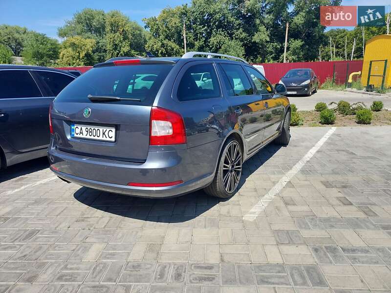 Универсал Skoda Octavia 2009 в Черкассах