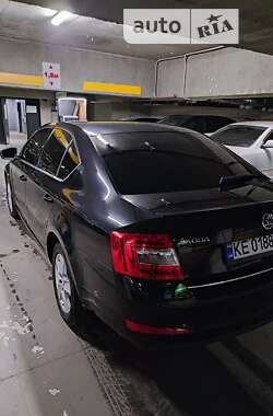 Лифтбек Skoda Octavia 2013 в 