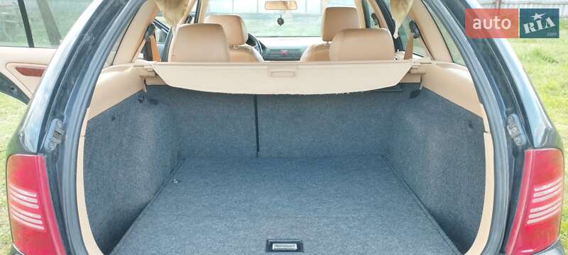 Универсал Skoda Octavia 2001 в Снятине