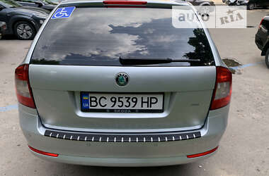 Универсал Skoda Octavia 2011 в Львове