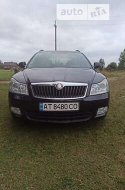 Універсал Skoda Octavia 2009 в Надвірній