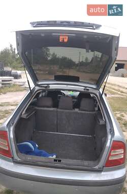 Ліфтбек Skoda Octavia 2006 в Зарічному