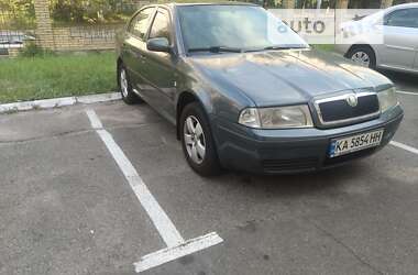 Лифтбек Skoda Octavia 2004 в Киеве