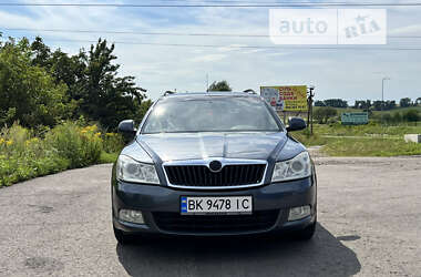 Універсал Skoda Octavia 2009 в Рівному