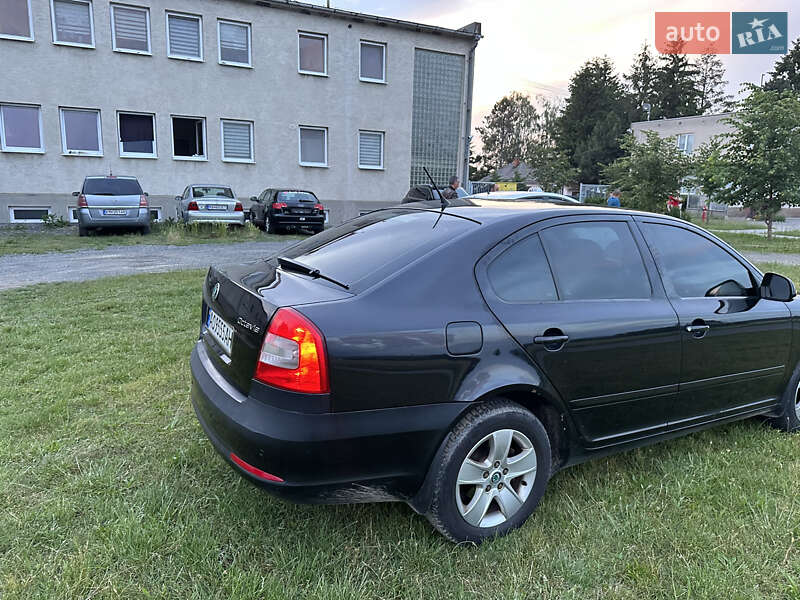 Лифтбек Skoda Octavia 2011 в Ужгороде
