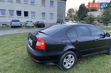 Лифтбек Skoda Octavia 2011 в 