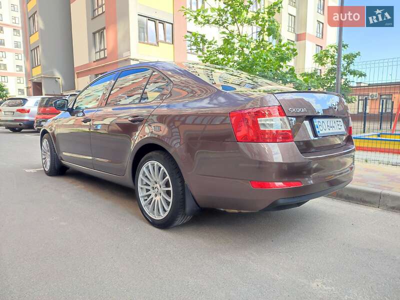 Лифтбек Skoda Octavia 2014 в Тернополе