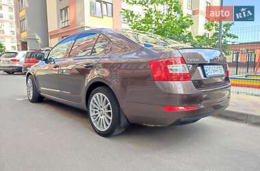 Лифтбек Skoda Octavia 2014 в 