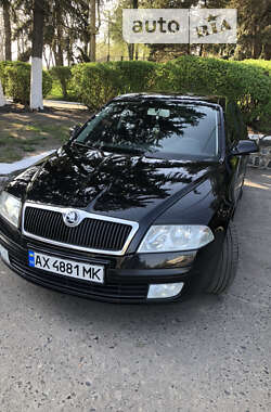 Лифтбек Skoda Octavia 2006 в Краснокутске