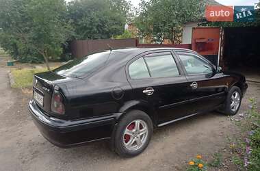 Лифтбек Skoda Octavia 1998 в 