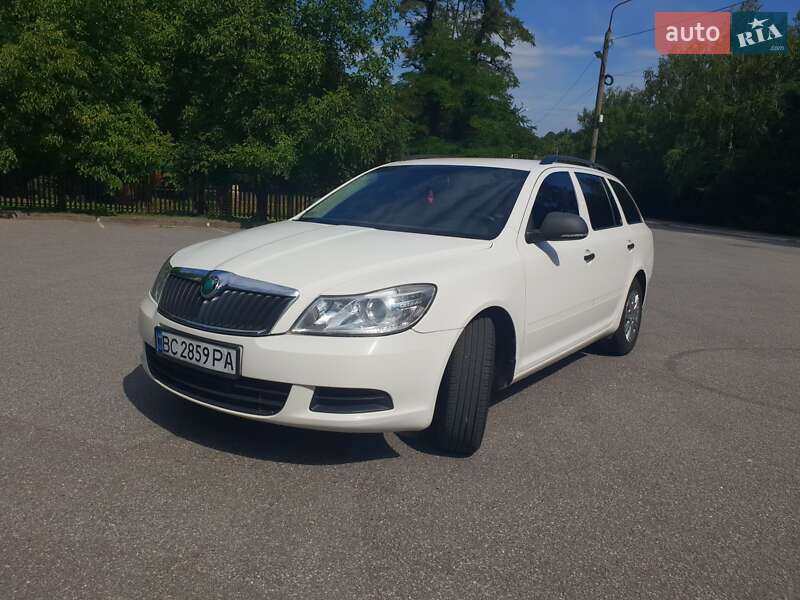Універсал Skoda Octavia 2010 в Трускавці