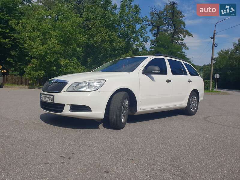 Універсал Skoda Octavia 2010 в Трускавці