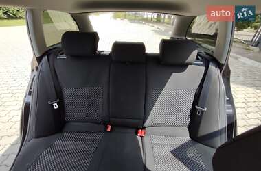 Универсал Skoda Octavia 2012 в Стрые