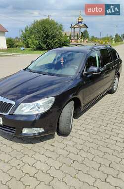 Универсал Skoda Octavia 2012 в Стрые