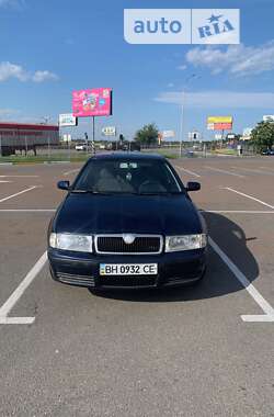 Ліфтбек Skoda Octavia 2002 в Одесі