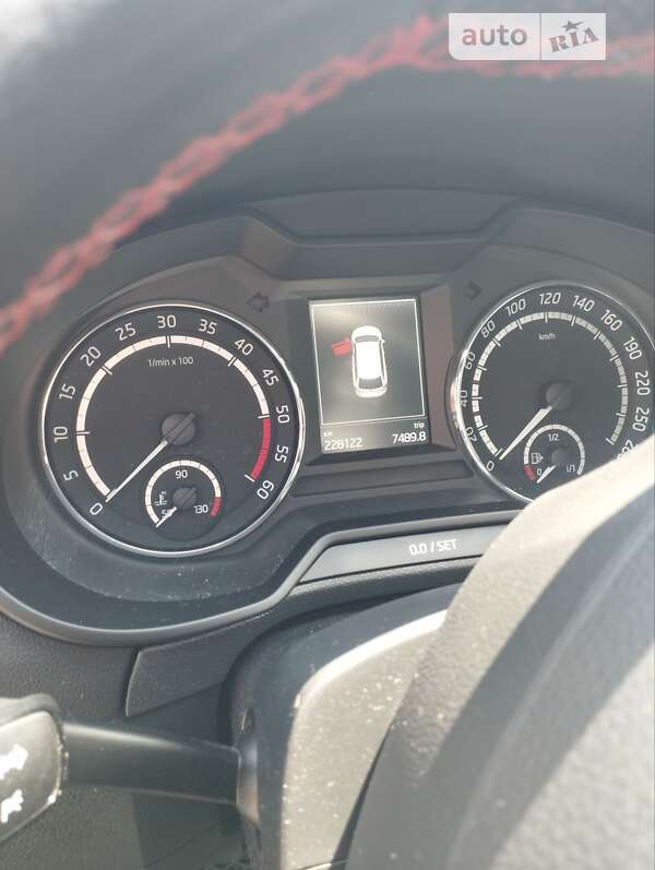 Универсал Skoda Octavia 2015 в Нововолынске фото 11 Универсал Skoda Octavia 2015 в Нововолынске