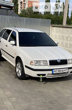 Универсал Skoda Octavia 2000 в Ужгороде