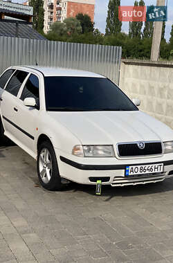Универсал Skoda Octavia 2000 в 