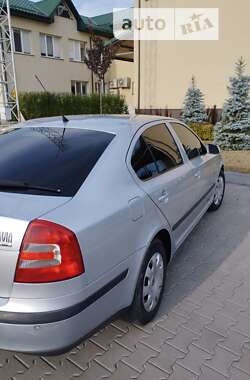 Лифтбек Skoda Octavia 2008 в Ковеле