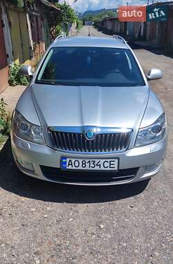 Универсал Skoda Octavia 2011 в 
