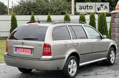 Универсал Skoda Octavia 2010 в Луцке