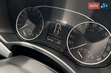 Універсал Skoda Octavia 2012 в 