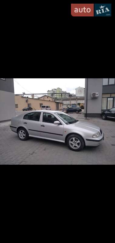 Skoda Octavia 1998