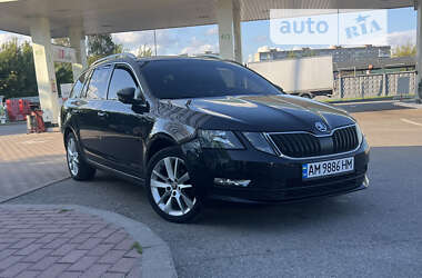 Универсал Skoda Octavia 2019 в Киеве