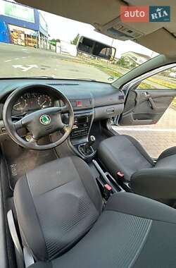 Ліфтбек Skoda Octavia 2004 в Білій Церкві