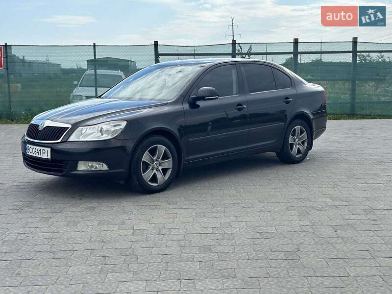 Лифтбек Skoda Octavia 2012 в Львове