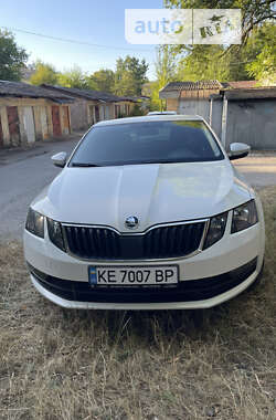 Ліфтбек Skoda Octavia 2017 в Жовтих Водах