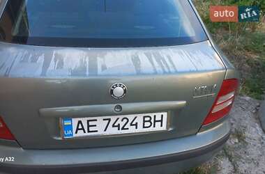 Ліфтбек Skoda Octavia 2003 в Дніпрі