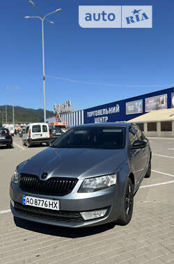 Ліфтбек Skoda Octavia 2013 в Хусті